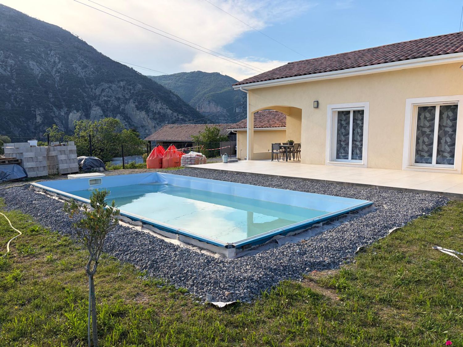 Piscine maison “LACASA NOVAS” — Le bassin pendant les travaux